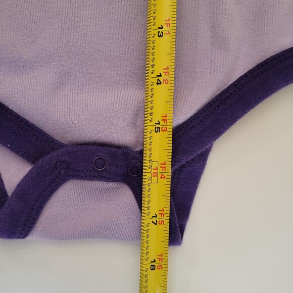 M&M's World Las Vegas Purple One Piece – Size 24 Months – Souvenir Snap Bodysuit - Picture 7 of 7